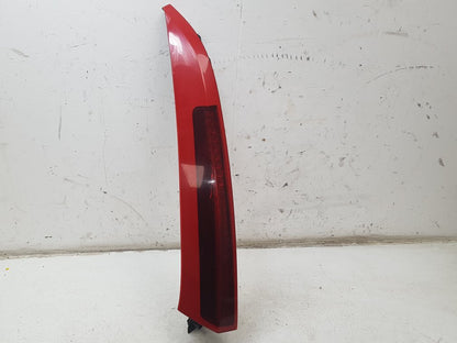 2002 - 2007 Volvo XC90   REAR/TAIL LIGHT UPPER (PASSENGER SIDE) 30678220