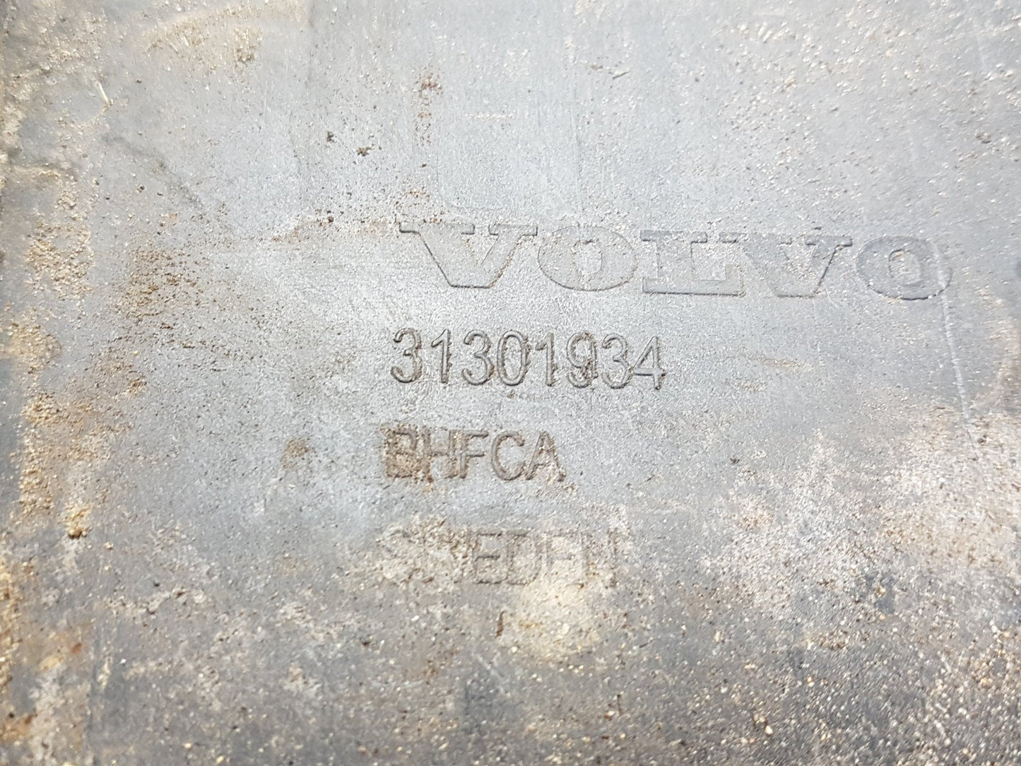 2014 Volvo V40 Cross Country  Hatchback Battery Tray 31301934
