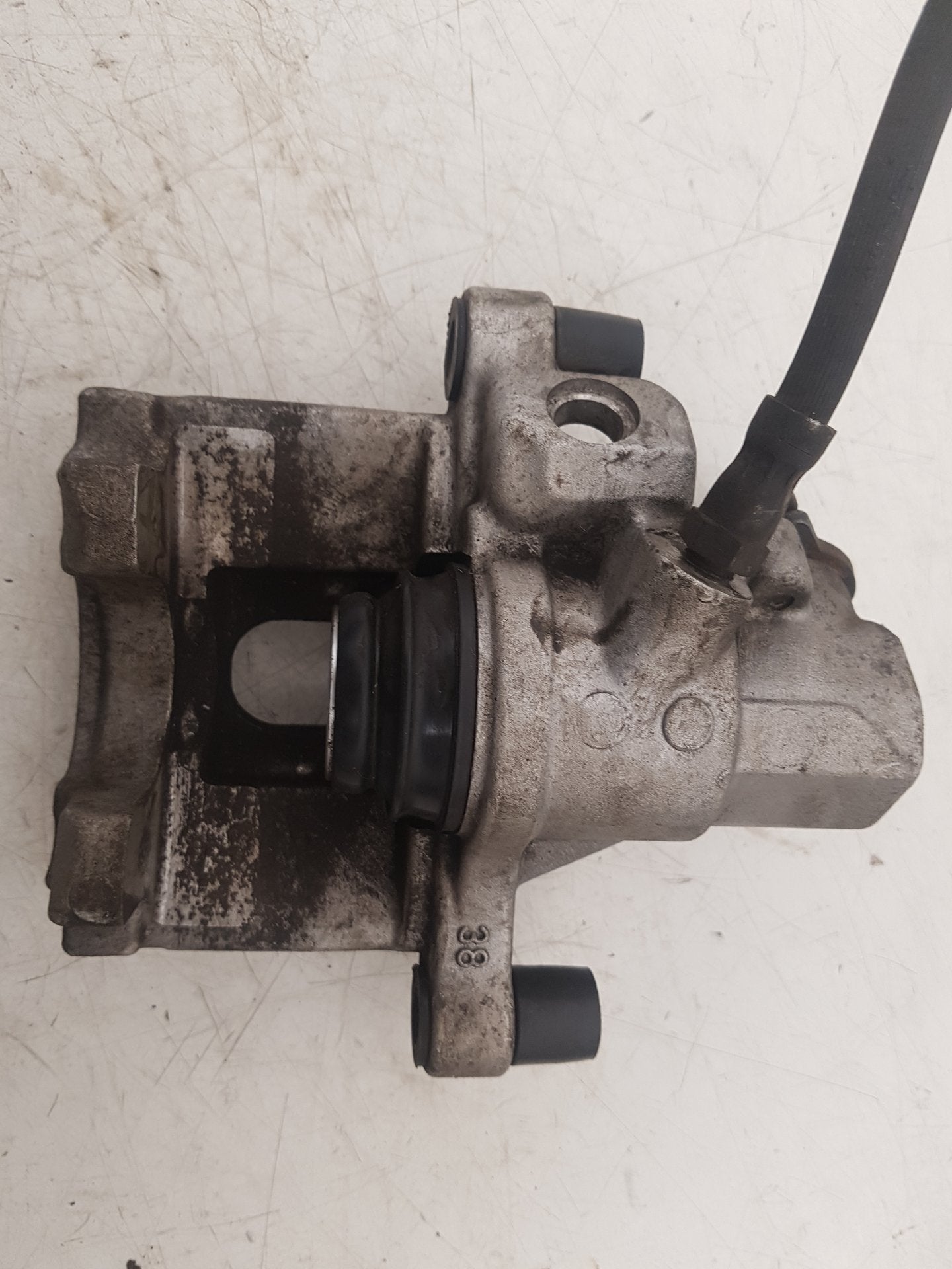 2013 - 2016 Volvo V40 III 525 Hatchback Right Rear Caliper 36001766