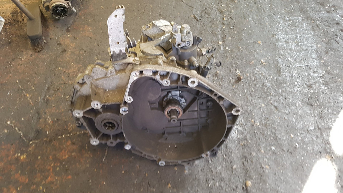 2001 - 2005 Saab 9-5  Estate Headlight Switch 4616124
