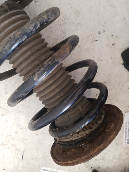 2010 Volvo XC70  Estate Right Front Shock Absorber 7G91-18045