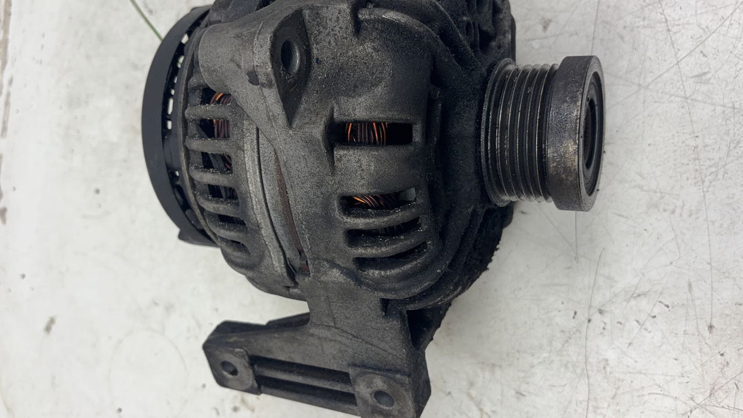 2007 - 2014 Volvo XC90  Estate Alternator 36012358