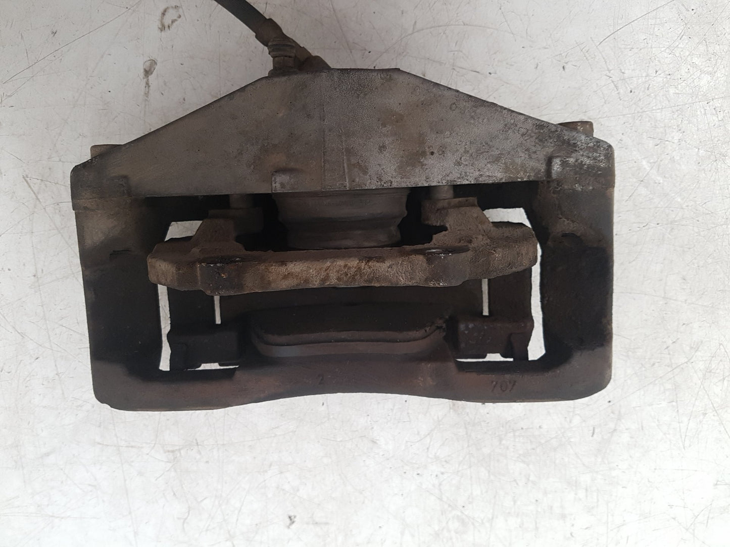 2007 Volvo C70  Convertible Left Front Caliper 36000731
