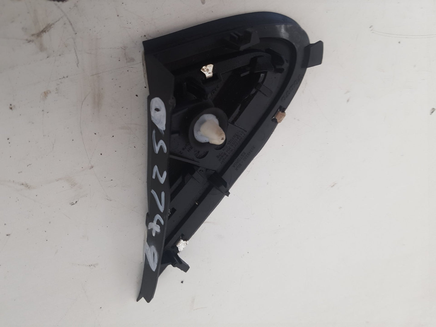 2013 Volvo V40  Hatchback MIRROR TRIM (DRIVERS SIDE) 31349230