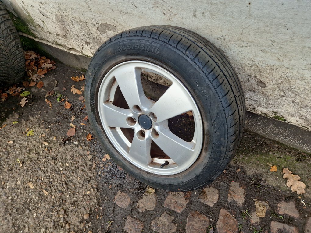 1998 - 2002 Saab 9-3  Convertible Alloy Wheel