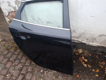 2012 - 2015 Volvo V40  Hatchback DOOR - (REAR DRIVER SIDE) 32351000