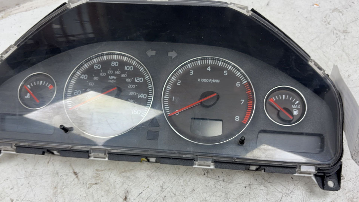 2002 - 2006 Volvo XC90  Estate Instrument Cluster 8691648