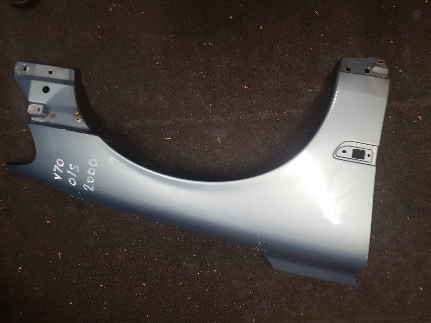 2001 - 2008 Volvo V70  Estate WING PANEL (DRIVER SIDE) 30796493