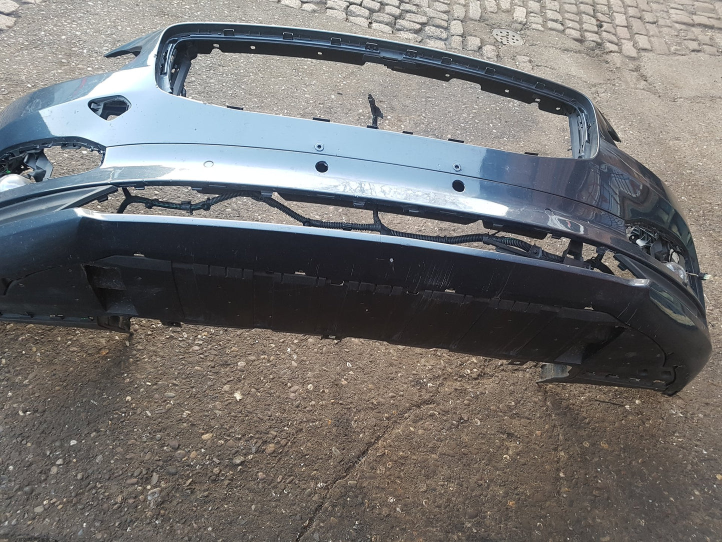 2017 - 2025 Volvo V90 235, 236 Estate Front Bumper