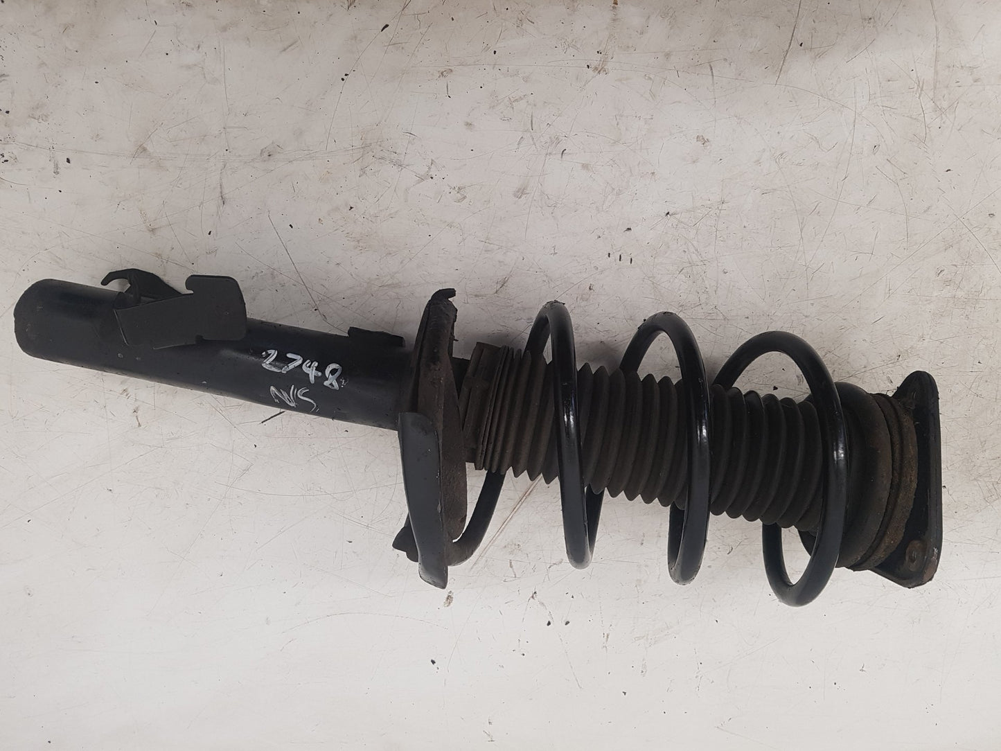 2006 - 2012 Volvo C30  Hatchback Left Front Shock Absorber 334843