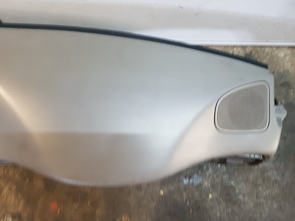 2000 - 2005 Volvo C70  Convertible Dash Assembly 9476949