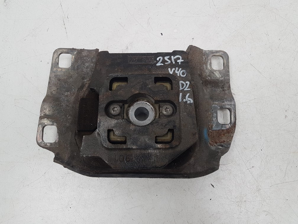 2012 - 2016 Volvo V40  Hatchback Gearbox Mount 31359780