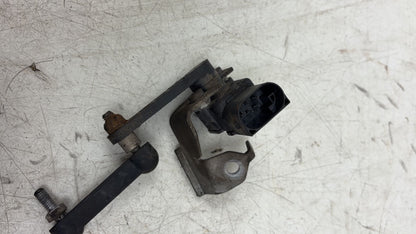 2017 - 2026 Volvo V60 II 225 Estate LEVEL SENSOR 32246992