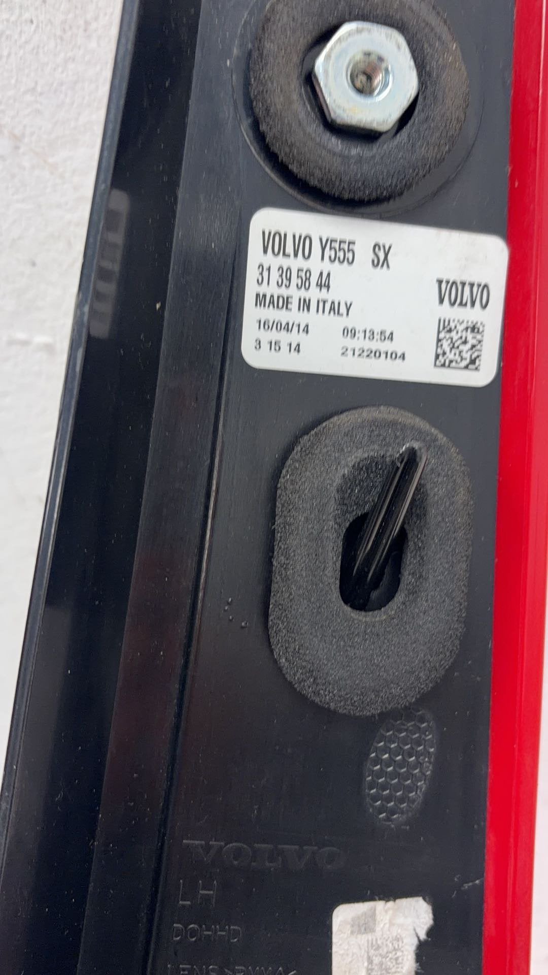 2012 - 2015 Volvo V40  Hatchback Left Taillight 31395844