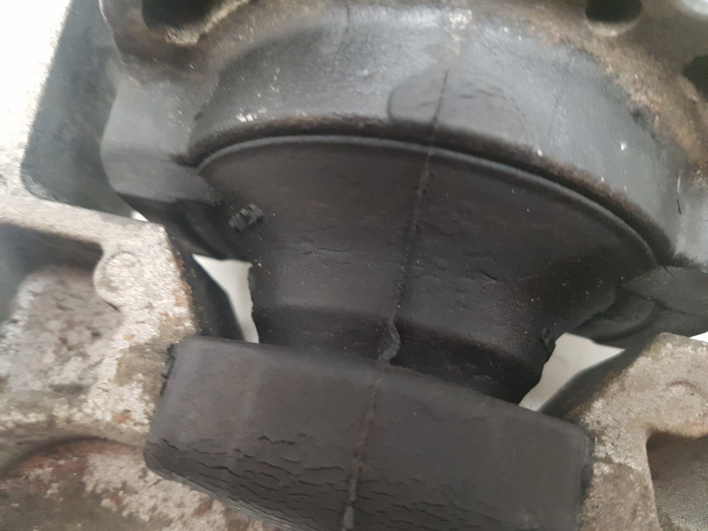 2012 - 2019 Volvo V40  Hatchback Right Engine Mount 3M51-6F012-BH