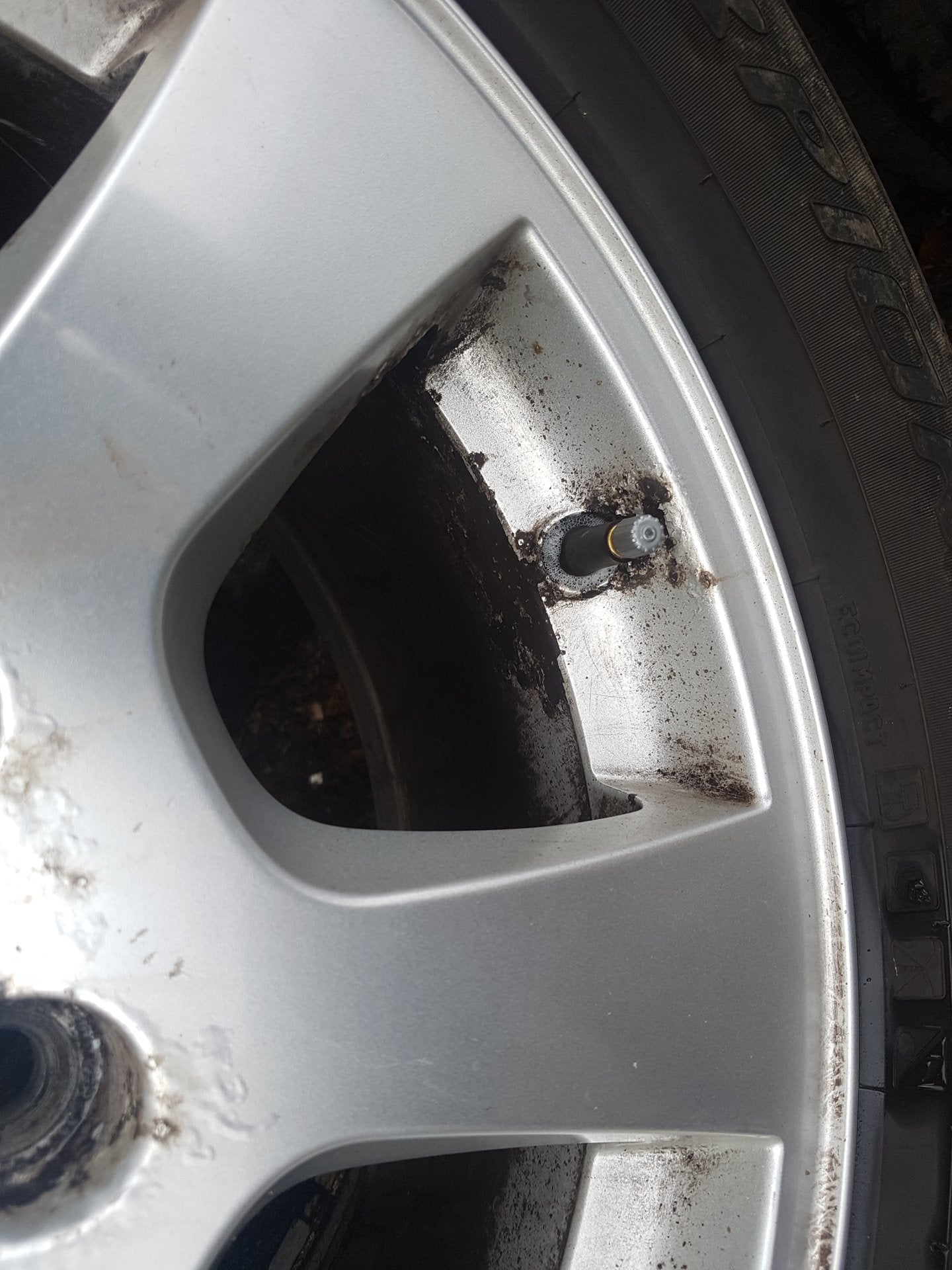 2008 - 2013 Volvo XC60 I 156 Estate Alloy Wheel SEGIN