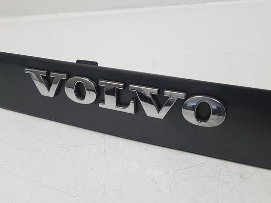 2012 - 2017 Volvo V40  Hatchback TAILGATE PLASTIC/BOTTOM TRIM 08663727 GREY 455