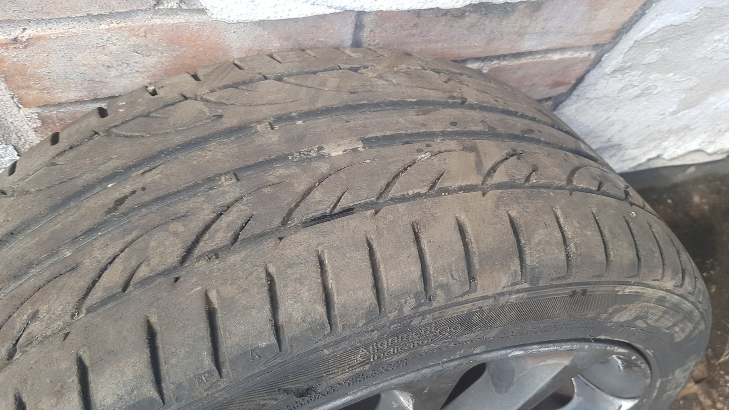 2010-2013 Volvo C30 533 Alloy Wheel 30672919 VRAC Grade A