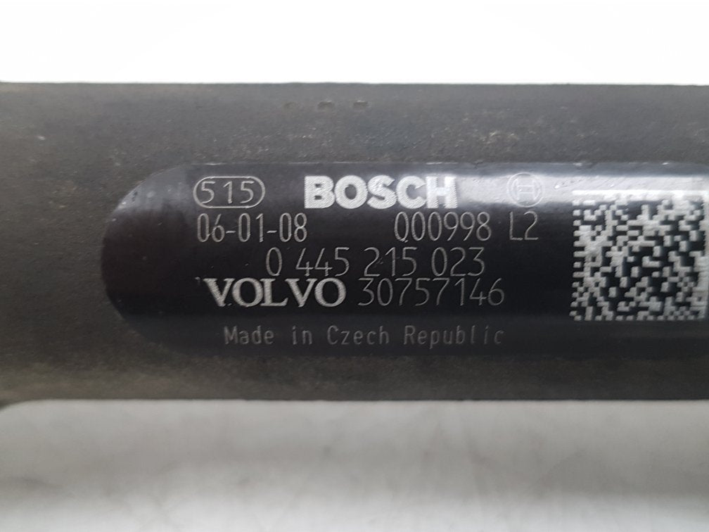 2005 - 2008 Volvo V70  Estate Injection Rail 30757146