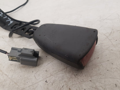 2002 - 2006 Volvo XC90  Estate Right Front Seat Belt Stalk 9191817
