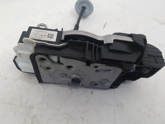2015 - 2019 Volvo V40 Cross Country  Hatchback Right Front Door Lock Actuator 31440392