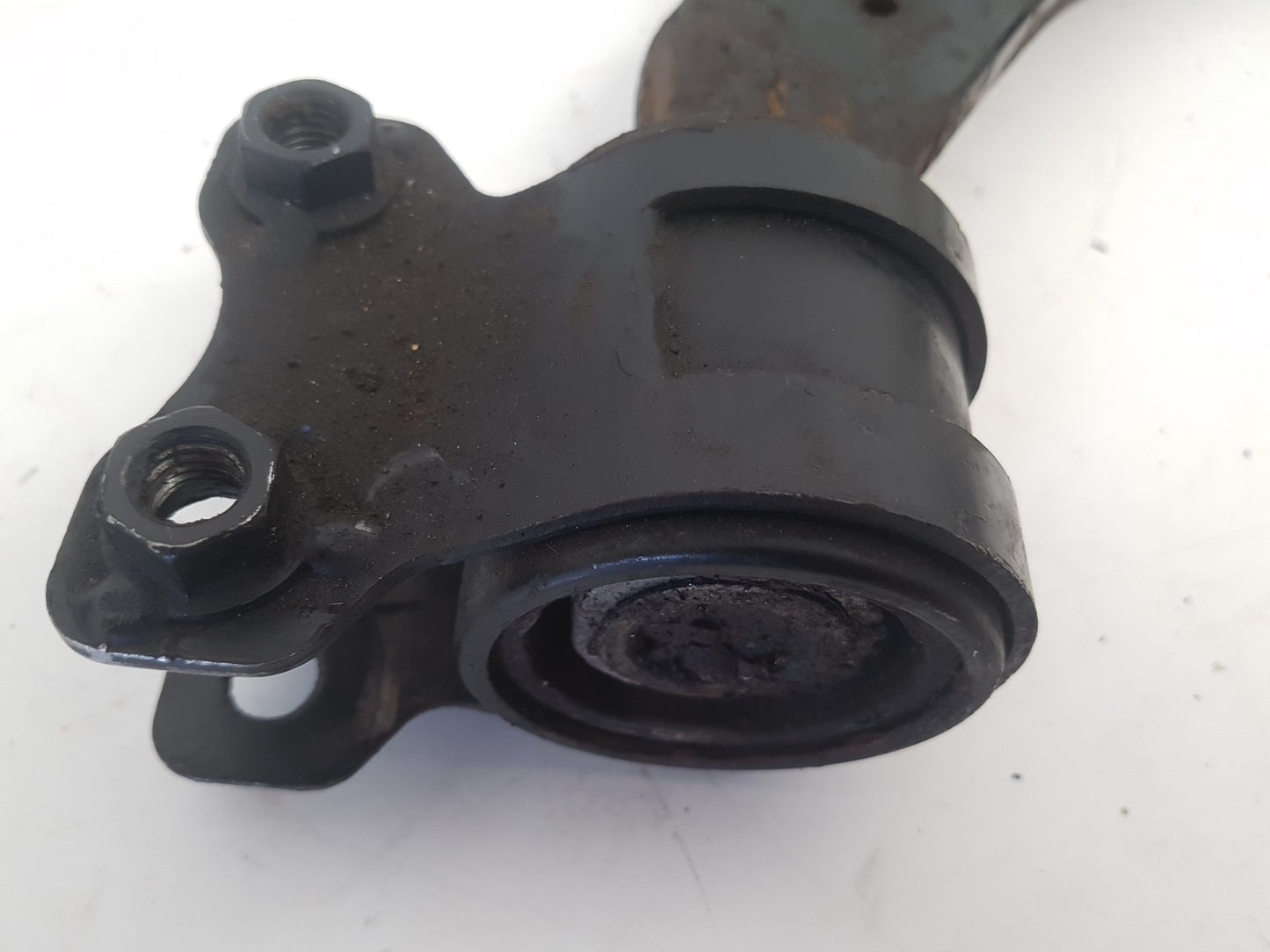 2007 - 2013 Volvo C70  Convertible WISHBONE (FRONT DRIVER SIDE) 31277462