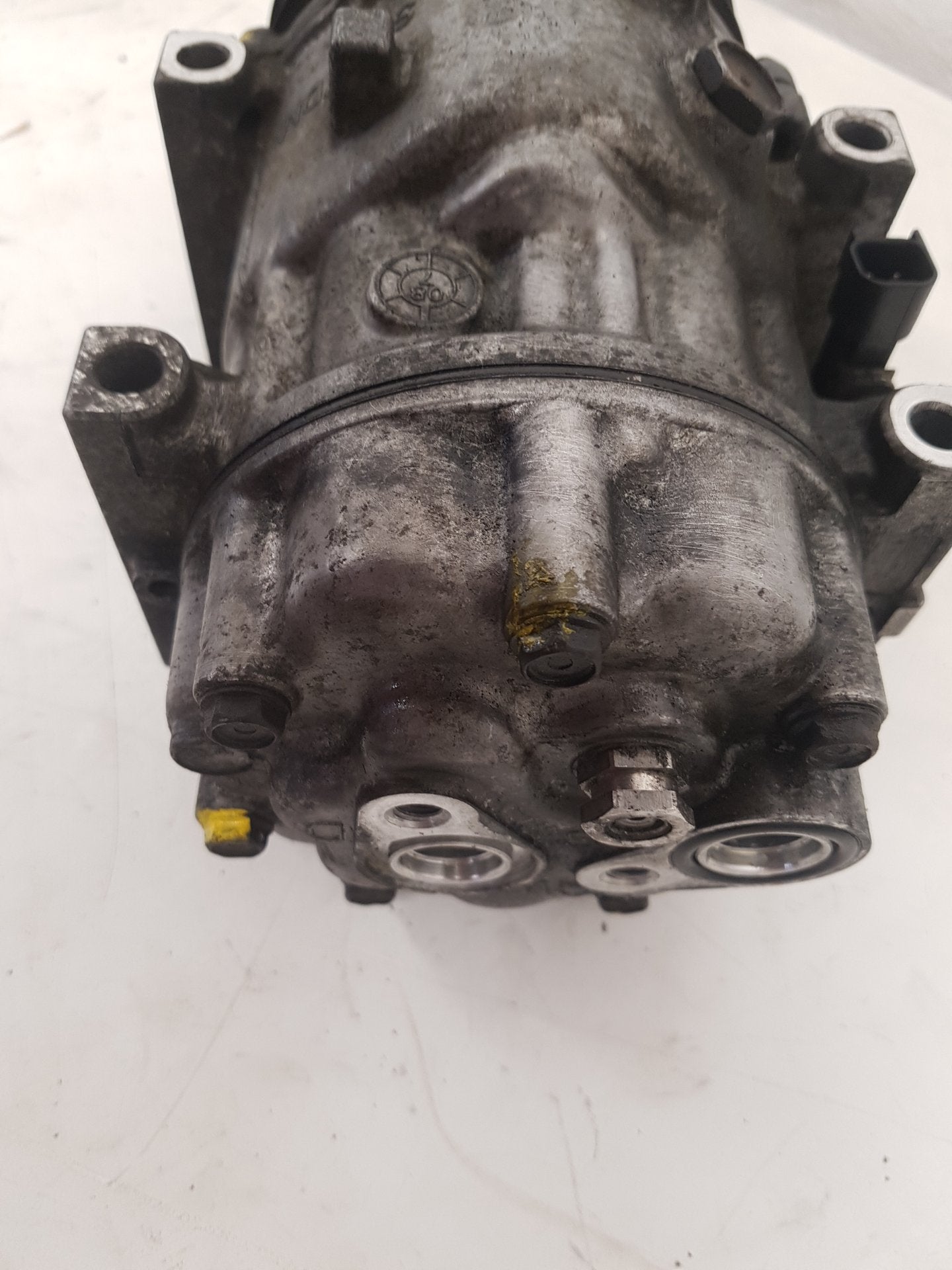 2004 - 2010 Volvo V50   Estate A/C Compressor 31291882