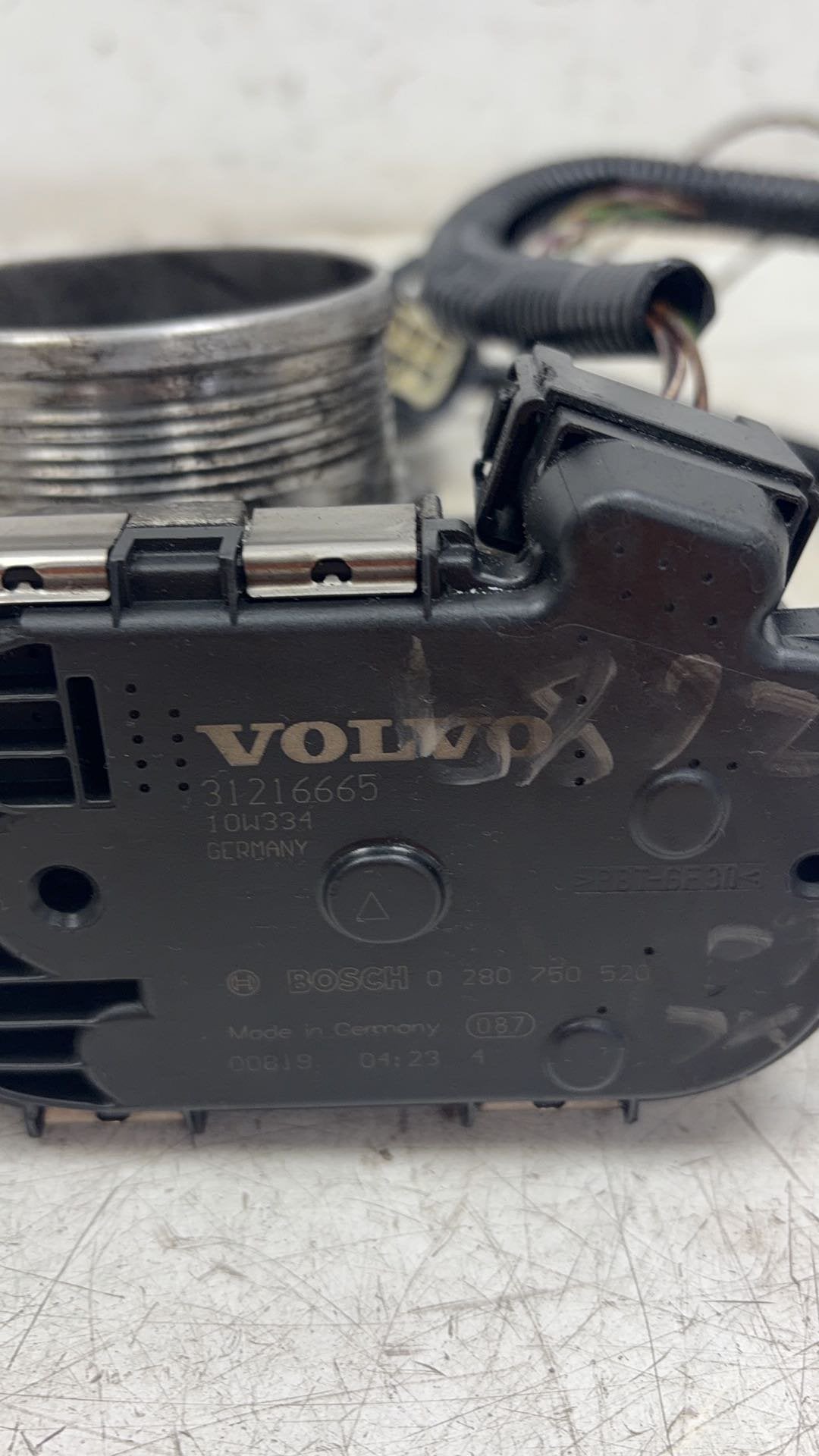 2007 - 2014 Volvo XC90  Estate Throttle Body 31216665