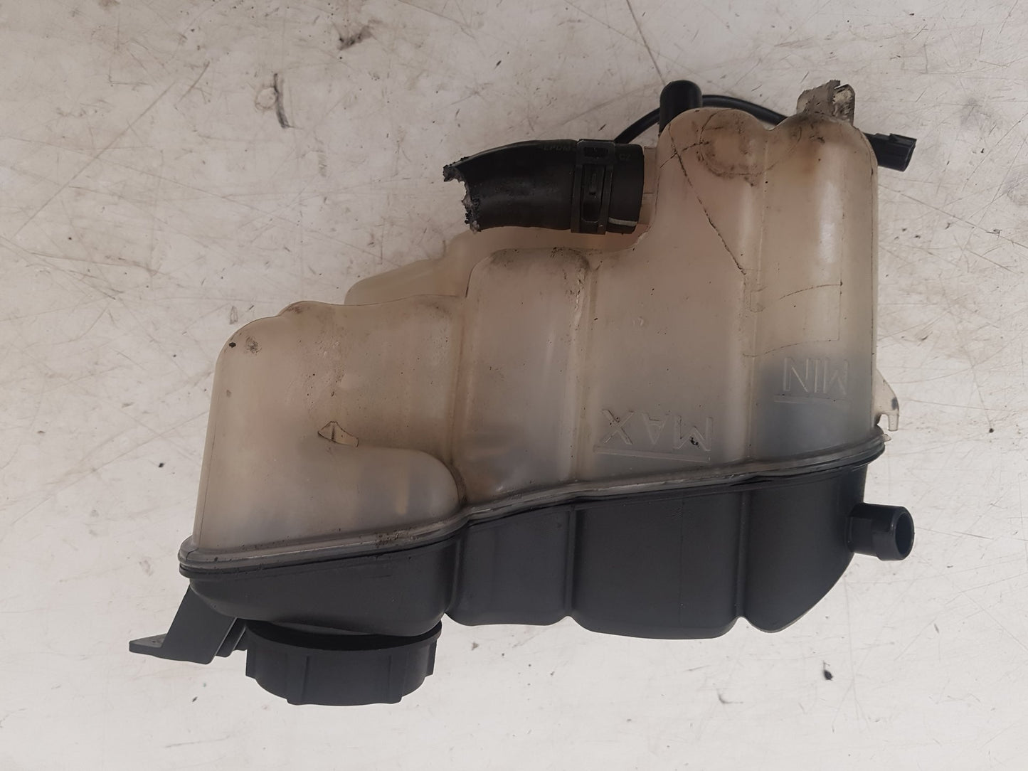 2008 - 2011 Volvo V70  Estate Radiator Pressure Bottle 6G91-8K218-D2L4A