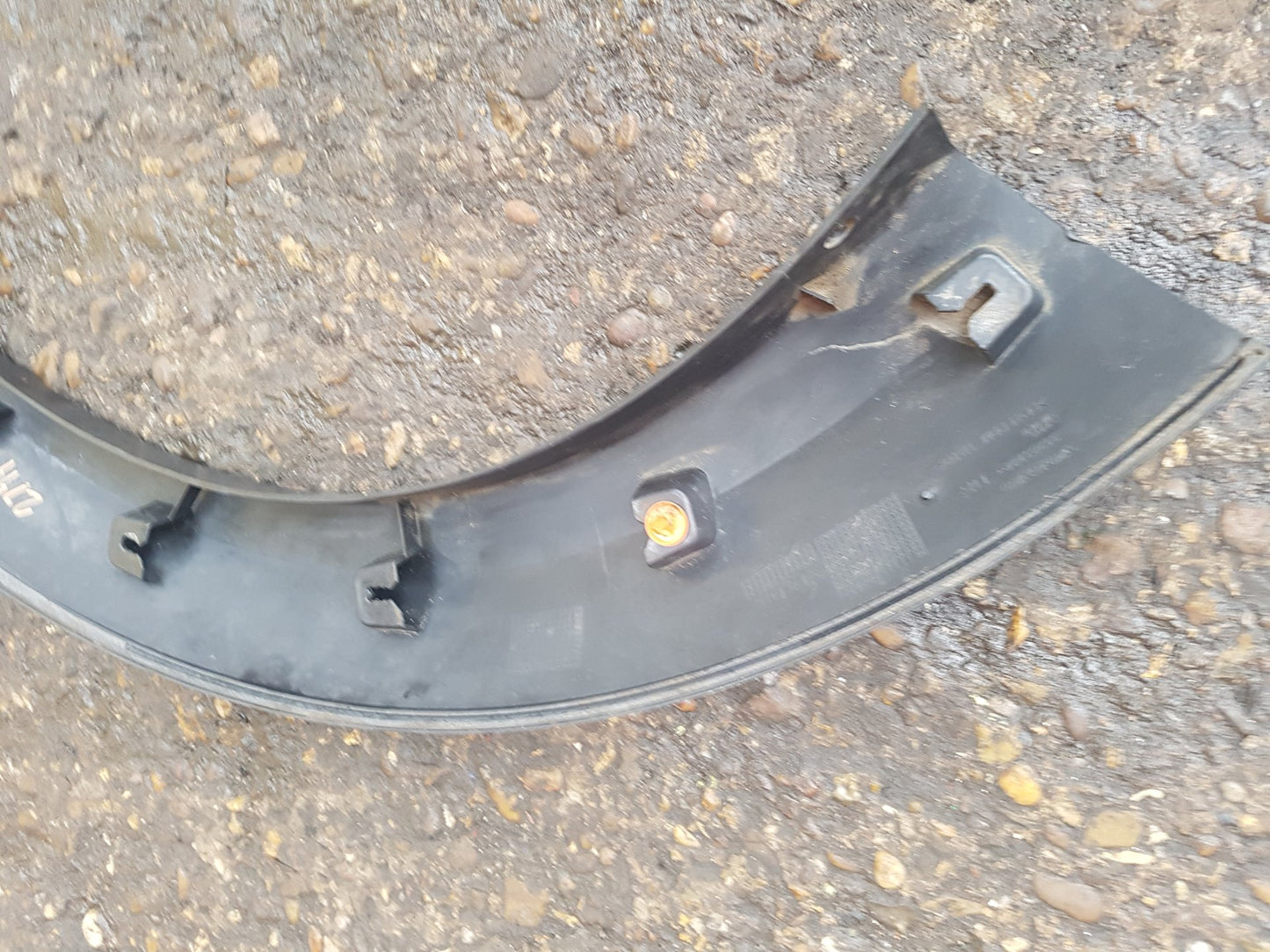 2008 - 2016 Volvo XC70 III 136 Estate Left Front Wheel Arch Moulding 31283104