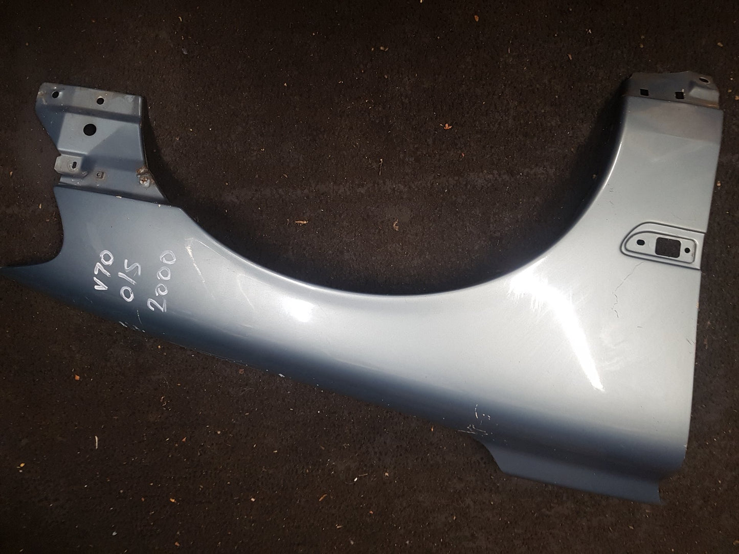 2001 - 2008 Volvo V70  Estate WING PANEL (DRIVER SIDE) 30796493