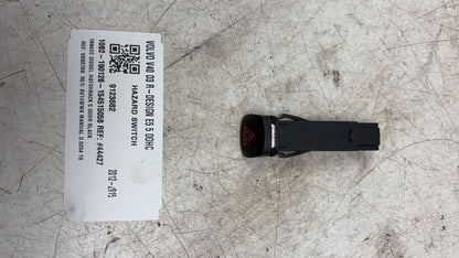 2012 - 2015 Volvo V40  Hatchback Hazard Switch Control Panel 9123682