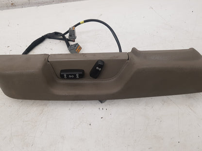 2002 - 2006 Volvo XC90  Estate SEAT CONTROL SWITCH 30697086