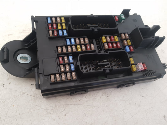 2017 - 2025 Volvo V90 235, 236 Estate Interior Fuse Box 31682732