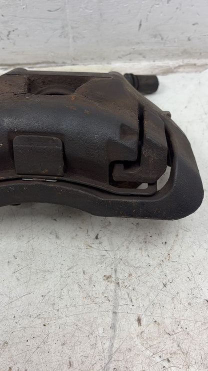 2013 - 2016 Volvo V40 III 525 Hatchback Left Front Caliper 36000484
