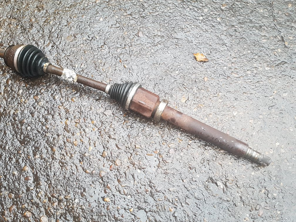 2015 Volvo S60  Saloon Right Front Drive Axle 31325570