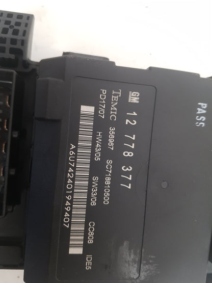 2005 - 2015 Saab 9-3  Estate Engine Fuse Box 460023260