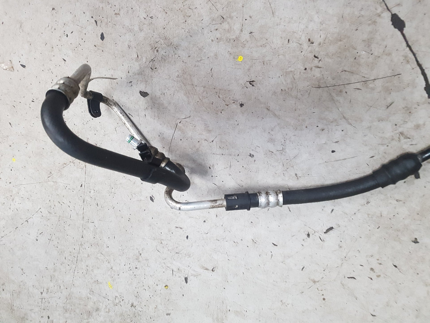 2010 - 2016 Volvo S80  Saloon Power Steering Pump Pipe 31280864