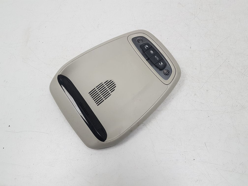 2012 - 2017 Volvo V40  Hatchback Interior Light 39825823 31398259