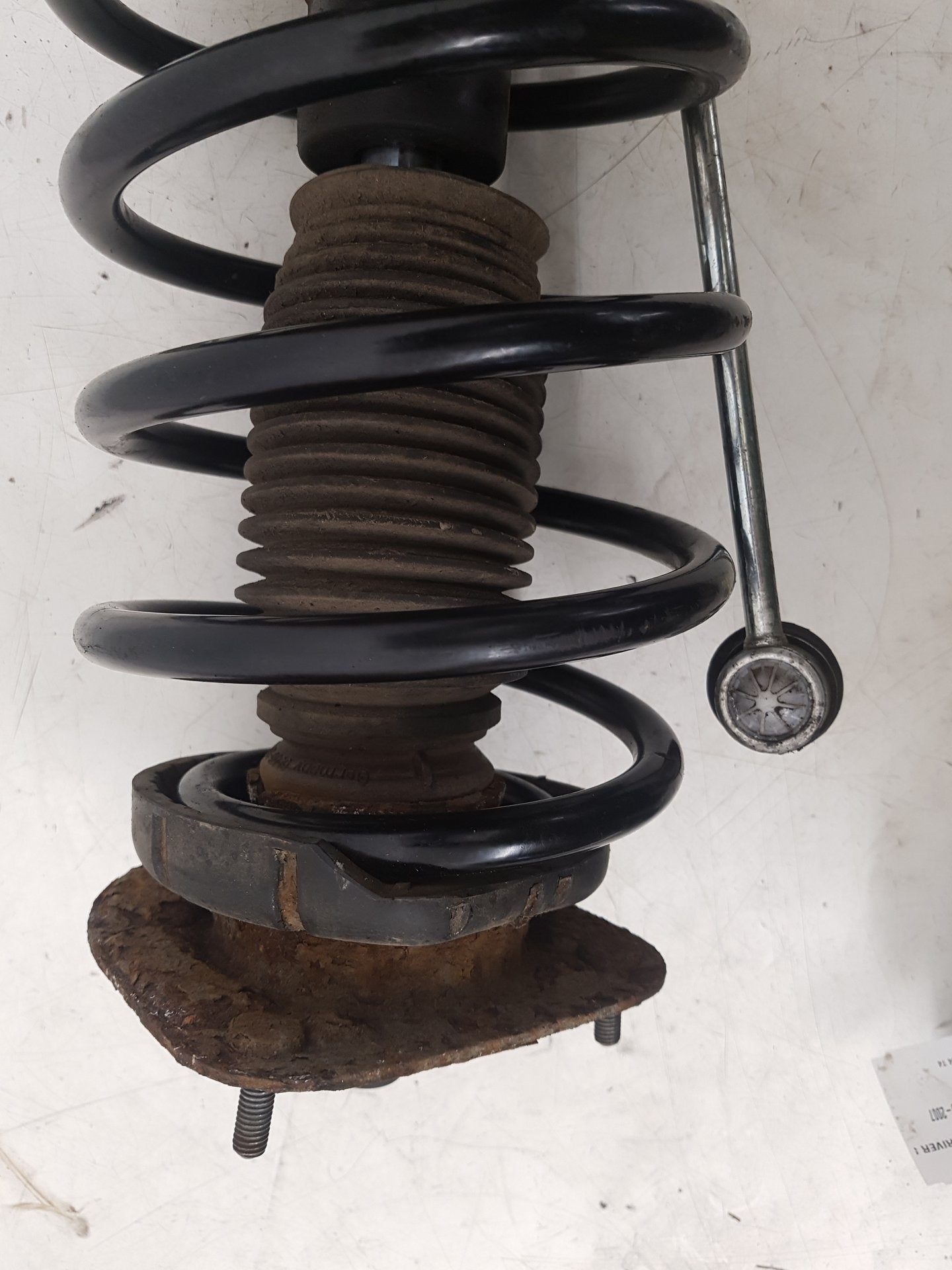 2000 - 2007 Volvo XC70  Estate Right Front Shock Absorber 554046