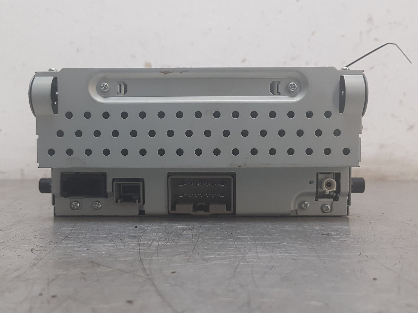 2008 - 2012 Volvo V70  Estate CD Player 31328067