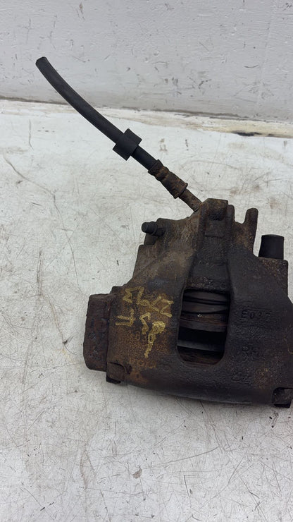 2007 Volvo V70  Estate Right Front Caliper 8251317