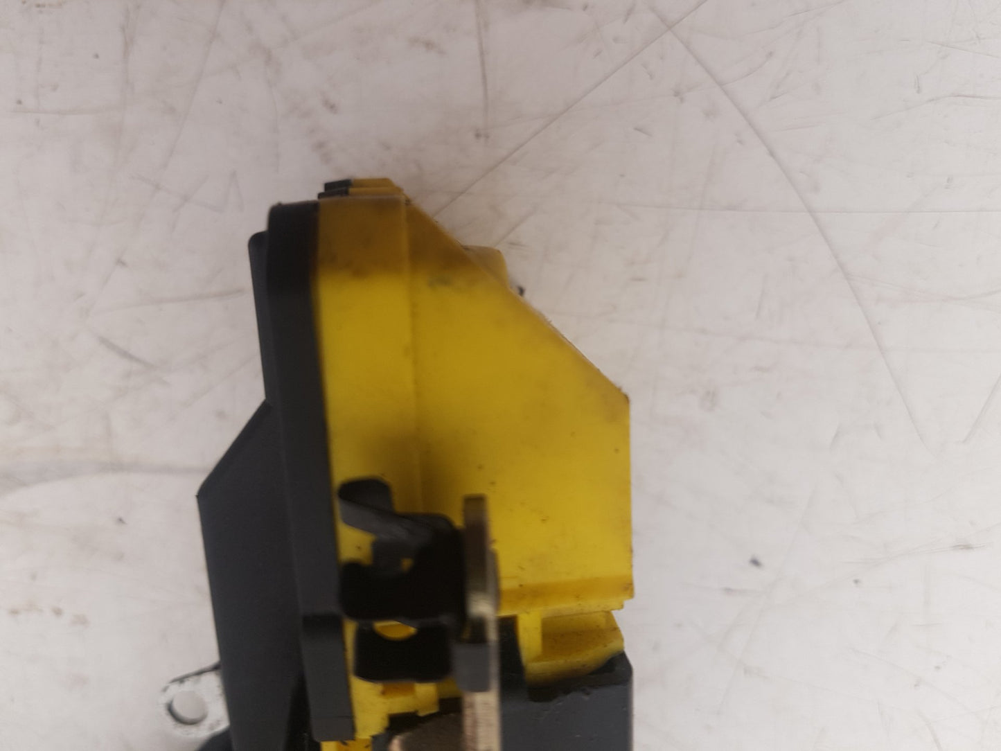 2006 - 2010 Volvo XC90  Estate Left Rear Door Lock Actuator