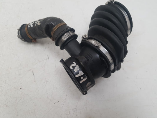 2010 - 2012 Volvo V50   Estate INTAKE HOSE AV61-6C784-AE