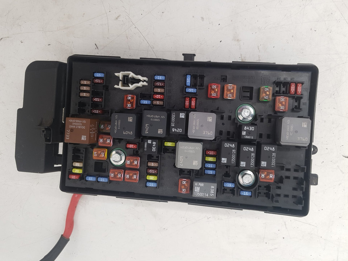 2010 - 2012 Saab 9-5  Saloon Engine Fuse Box 13222782