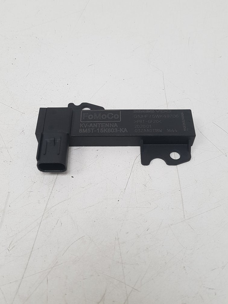 2010 - 2016 Volvo V60   KEYLESS ENTRY ANTENNA 8M5T15K603KA