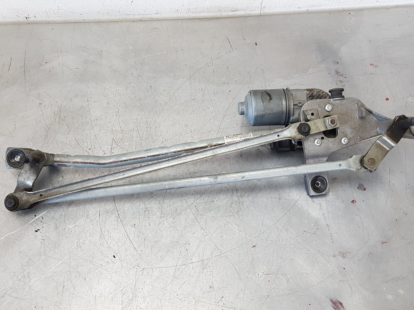 2009 - 2013 Volvo XC60  Estate WIPER MOTOR (FRONT) & LINKAGE 31333455