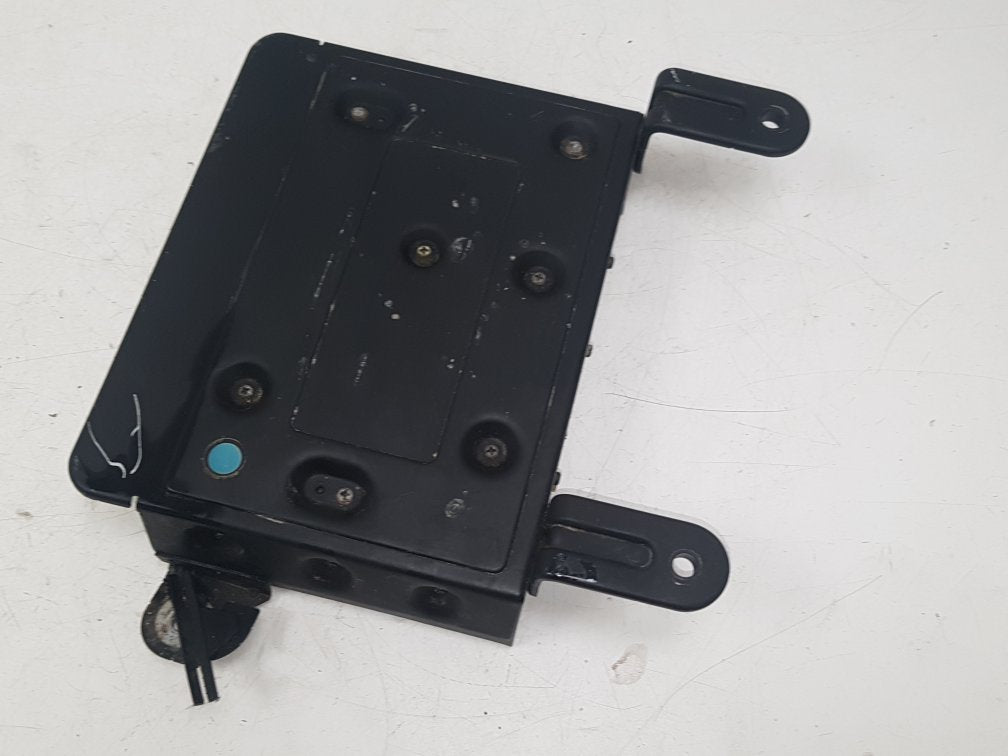 2010 - 2014 Volvo V60  Estate Amplifier 30659504
