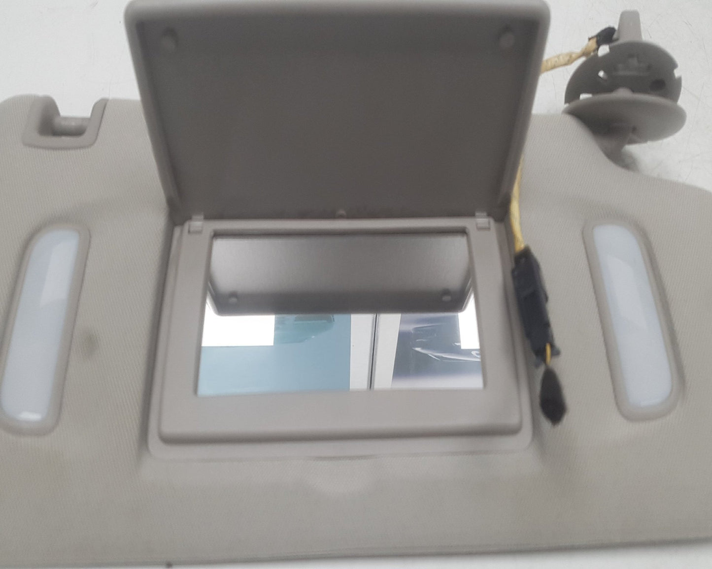 2010 - 2012 Saab 9-5  Saloon Right Sun Visor