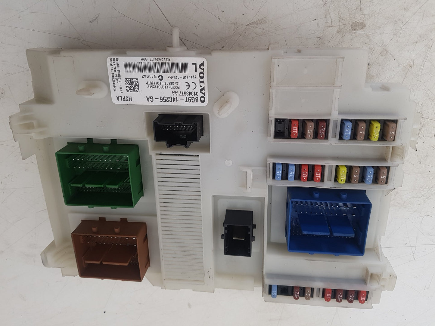 2012 Volvo S60  Saloon CEM (CENTRAL ELECTRONIC MODULE) 31343677 AA